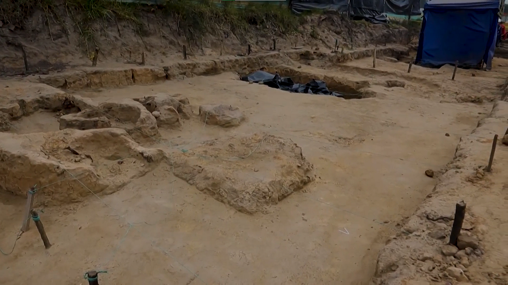 En Bogotá hallan tumbas con restos prehispánicos durante excavaciones