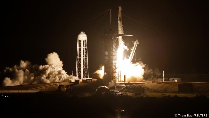 Despega tercera misión comercial tripulada de la NASA y SpaceX