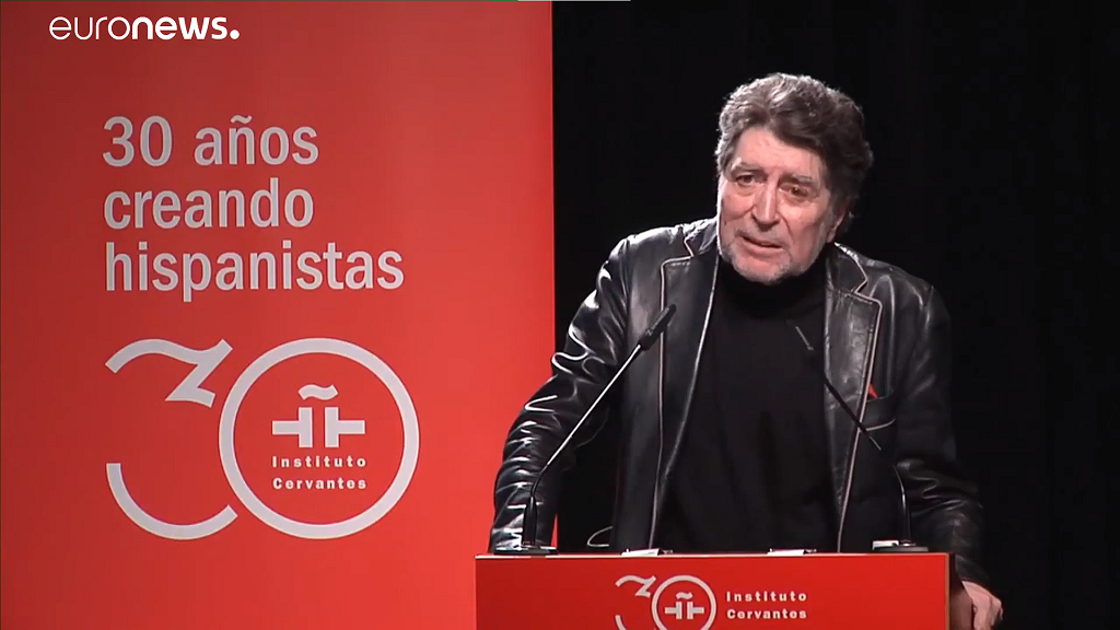 El legado del cantante Joaquín Sabina al Instituto Cervantes