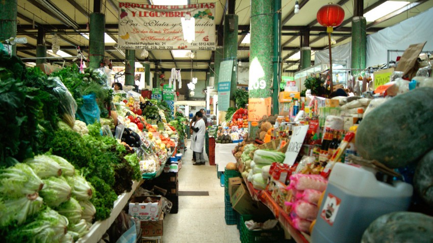 El mercado de San Juan Pugibet: una aventura para los sentidos