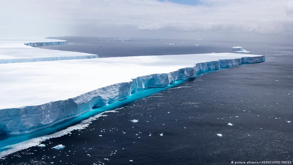 Megaiceberg vertió 150 mil millones de toneladas de agua al océano en 3 años