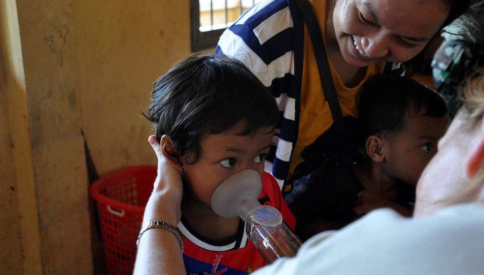 Casos de asma infantil vinculados al aire sucio de las ciudades