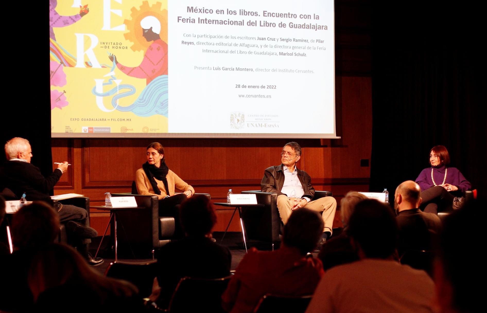 Rinden homenaje a la FIL Guadalajara en el Instituto Cervantes en España