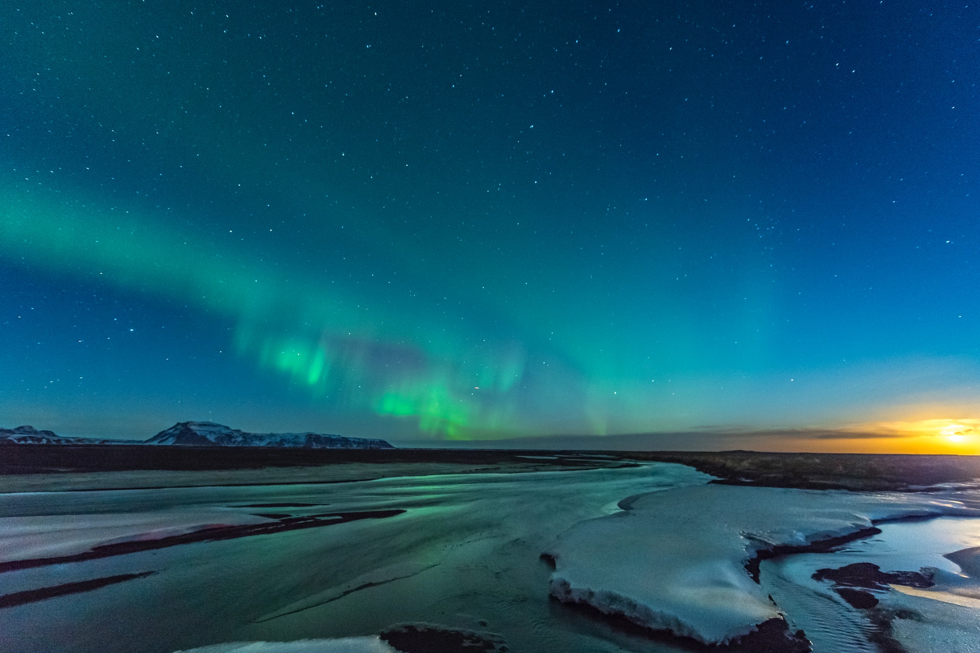 ¿Cazadores de auroras boreales? Conoce cómo las investigan en Rusia