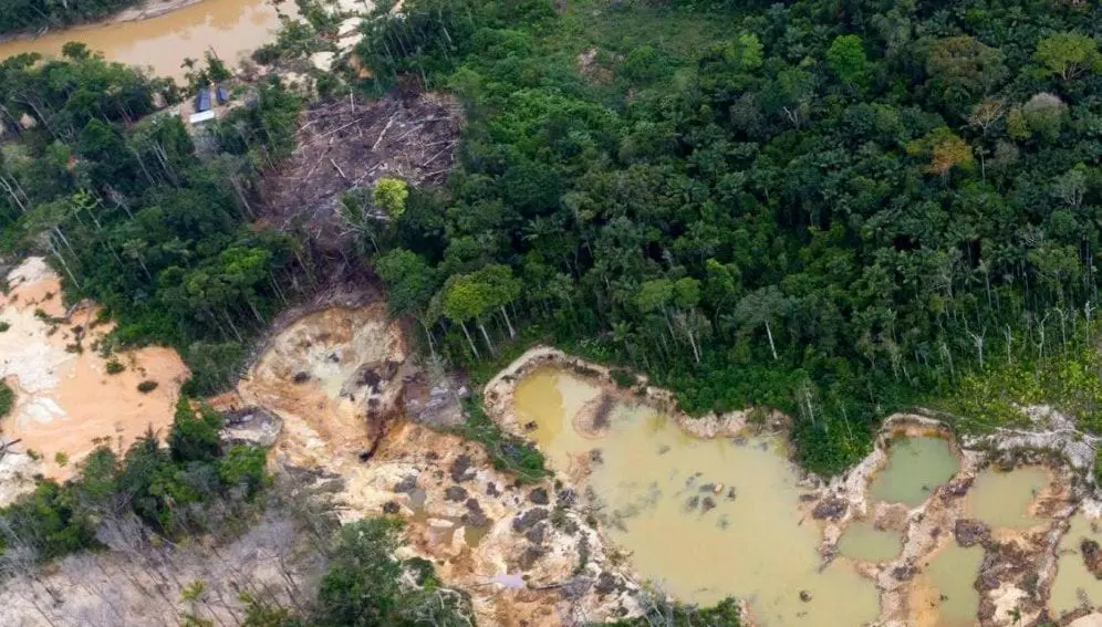 En las reservas indígenas de Brasil aumenta la minería ilegal de oro