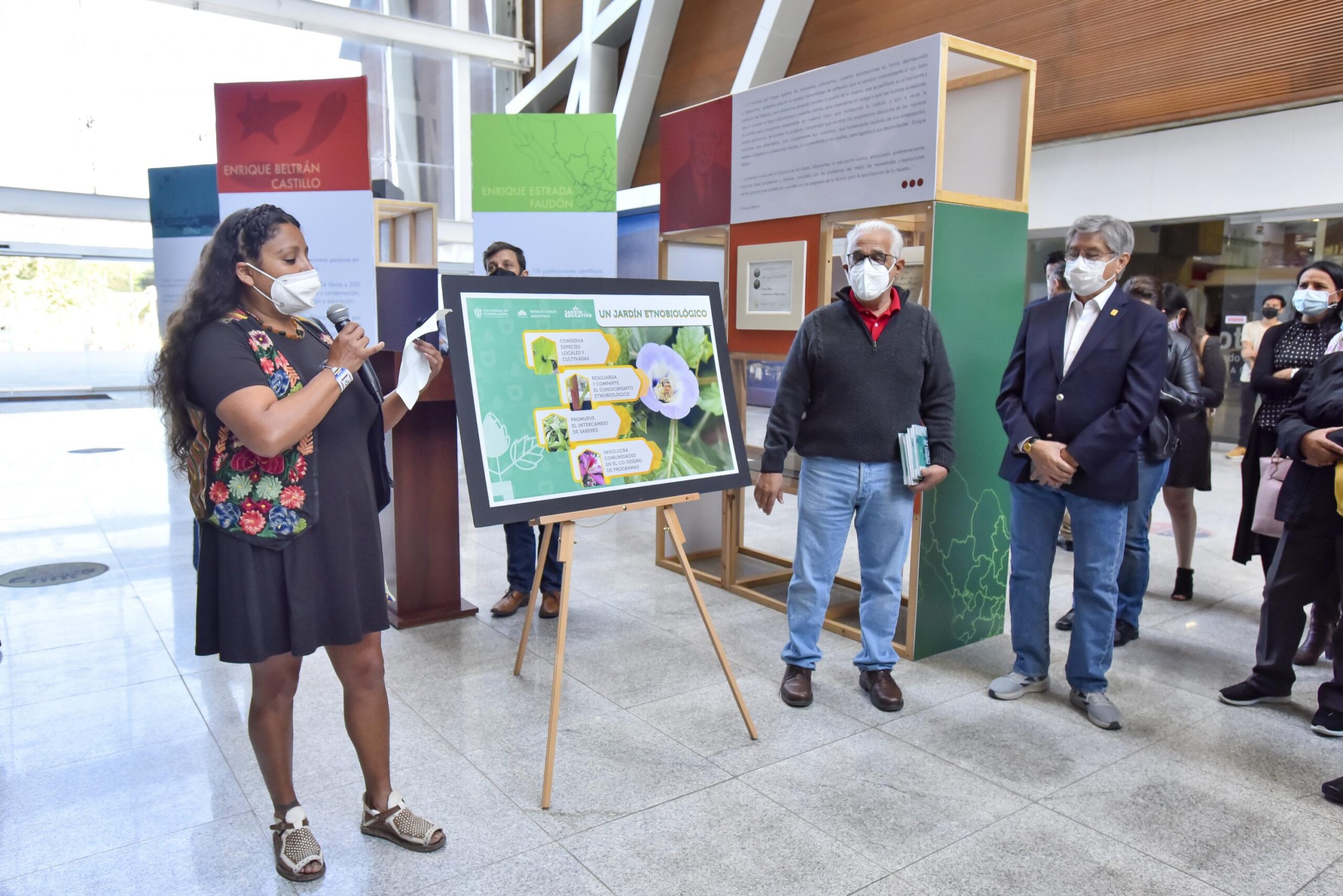 “Raíces de lo vivo y el futuro”: una exposición del Museo de Ciencias Ambientales