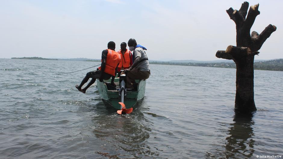 ¿Es posible limpiar el lago Victoria con barcos eléctricos?