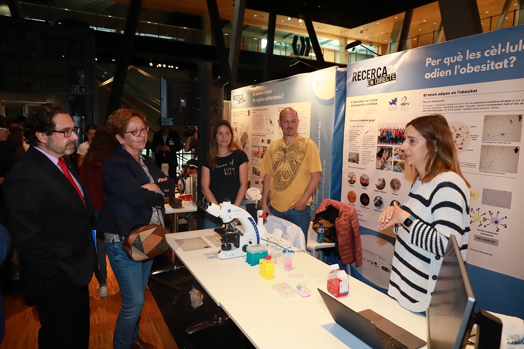 Parque Científico de Barcelona y Fundación “la Caixa” inauguran Feria Investigación en Directo