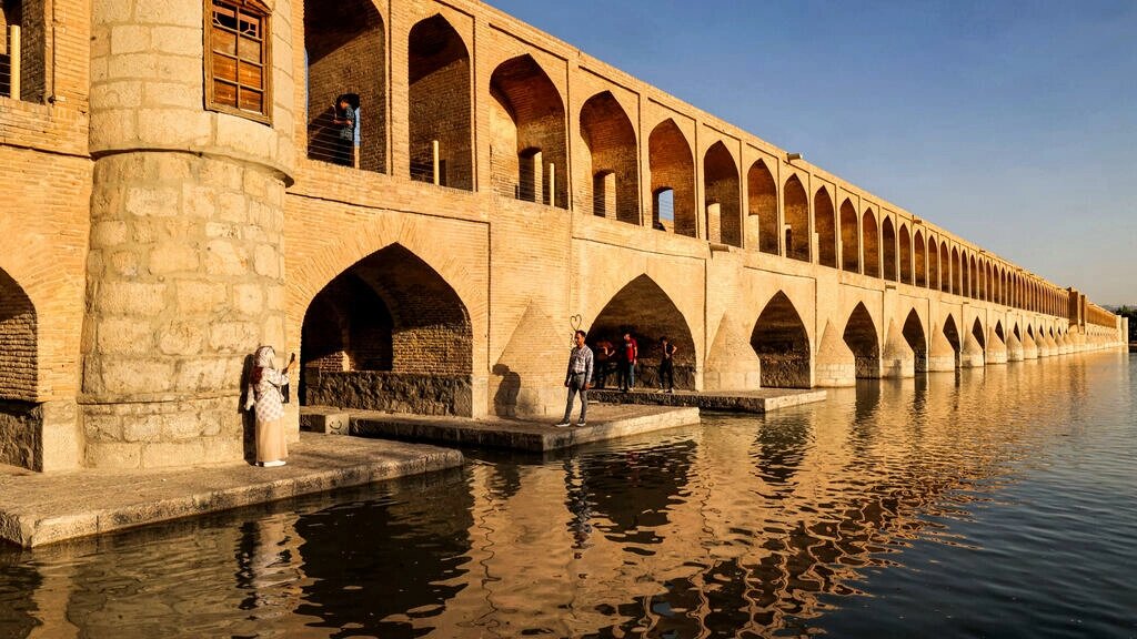 La lenta agonía del río emblemático de Isfahán, en Irán