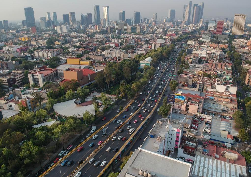 Una ruidosa avenida en México amenaza la salud pública de las personas