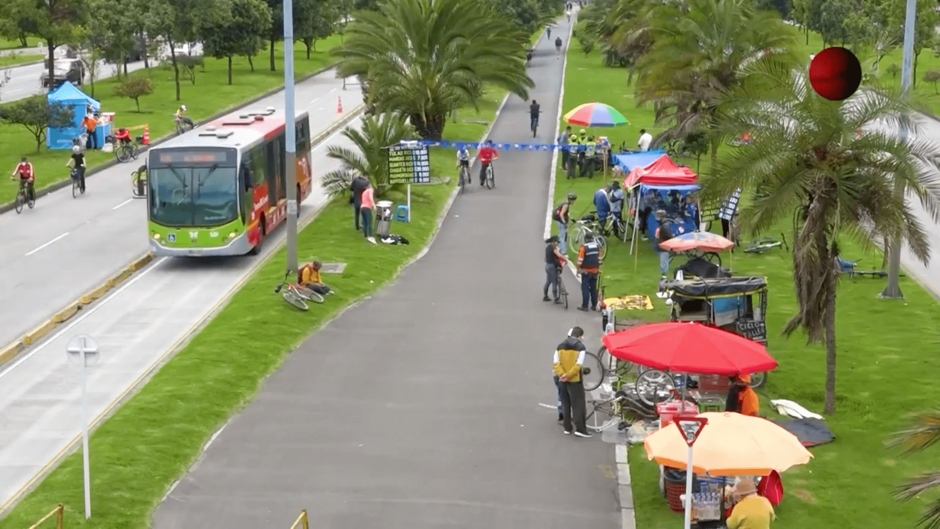 La avenida “El Dorado”, el museo callejero más grande de Colombia