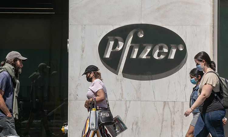 Pfizer prorroga hasta 2030 programa para eliminar tracoma, que causa ceguera