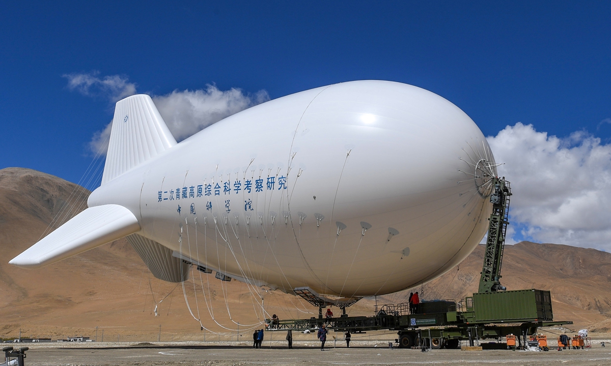 Con dirigible flotante, científicos chinos buscan recopilar datos meteorológicos