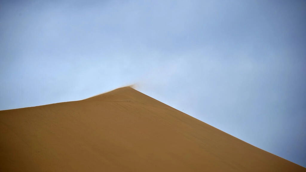 Dañan el Candelabro de Paracas, geoglifo de 2.500 años en Perú