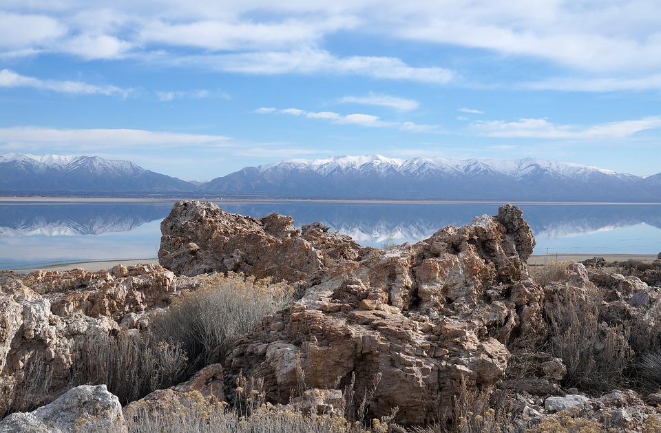 Sequía en EEUU: Gran Lago Salado alcanza su nivel mínimo histórico