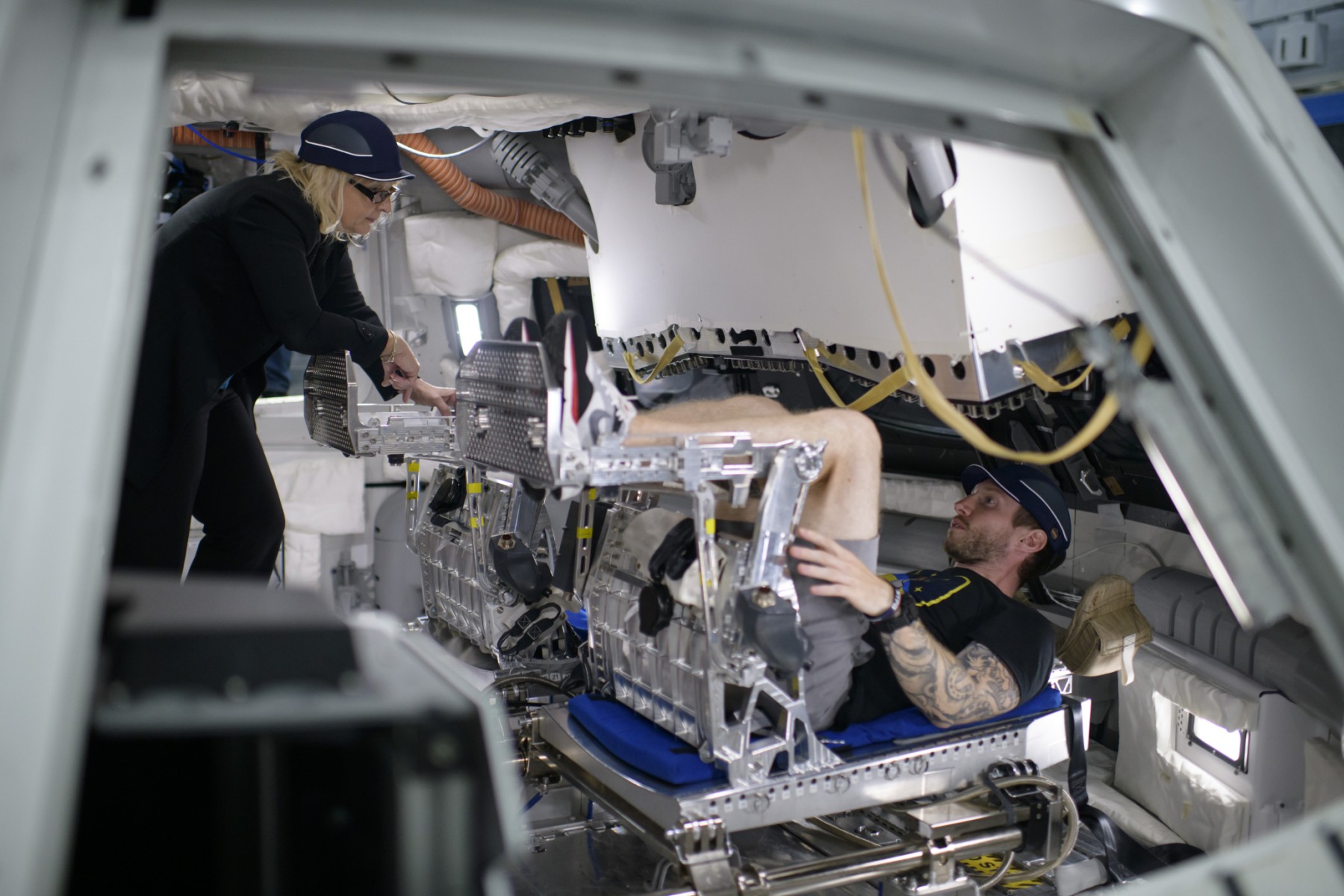 Todos se alistan en Houston para el regreso de la NASA a la Luna