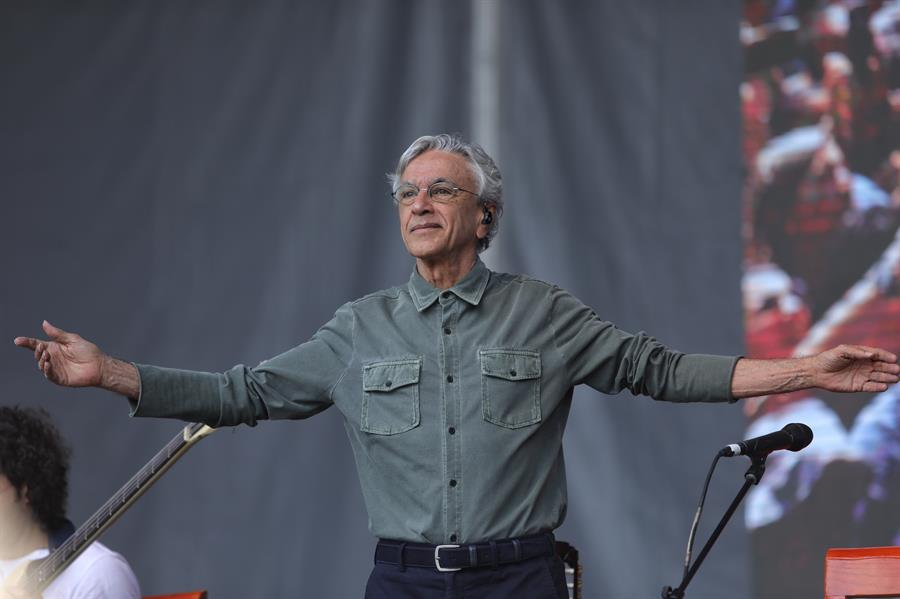 Caetano Veloso, ídolo y figura de la cultura brasileña, llega a los 80 años