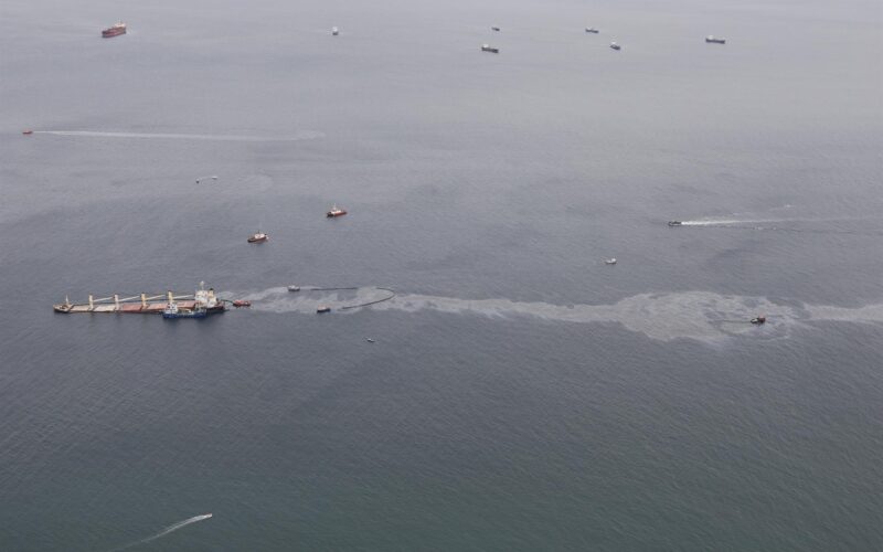 Un software predice en 5 minutos el movimiento de petróleo derramado en el mar