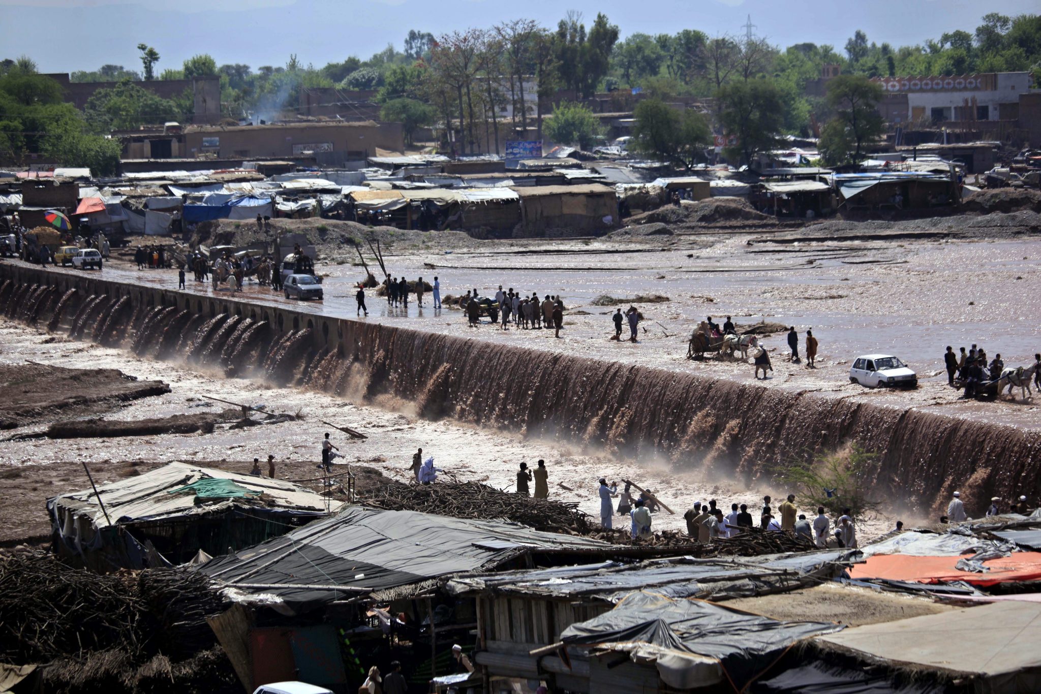 Las inundaciones en Pakistán podrían aumentar enfermedades en la región