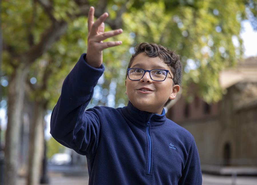 Joven activista colombiano valora las acciones individuales a favor del clima