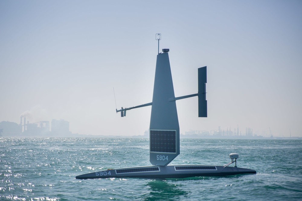 Saildrone Explorer, el dron que patrulla con inteligencia artificial