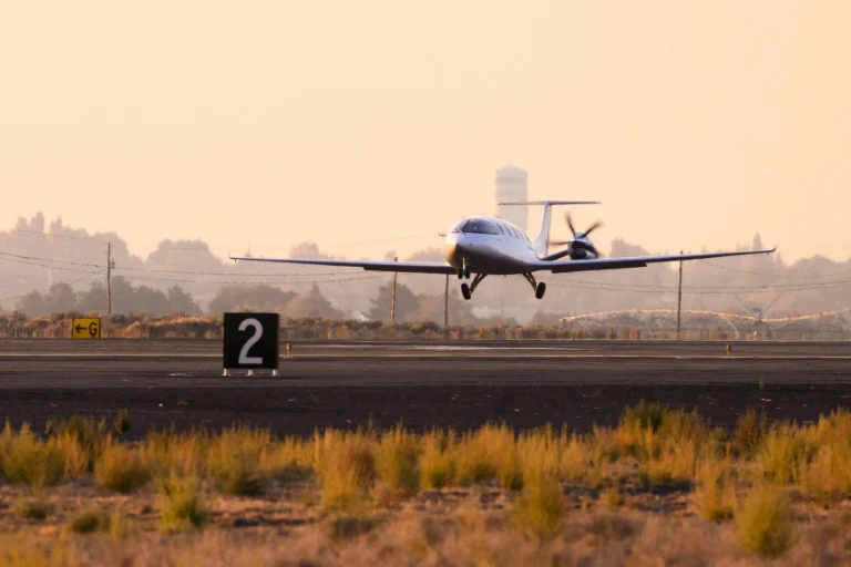 La era de la aviación eléctrica se acerca, pero no tan rápido