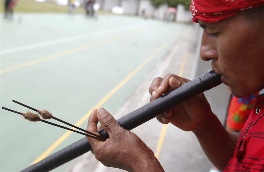 Pueblos indígenas colombianos preservan tradiciones con prácticas deportivas