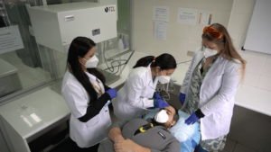 118-2 CIENCIA_cremateverdecancerdepiel_Foto de XINHUA