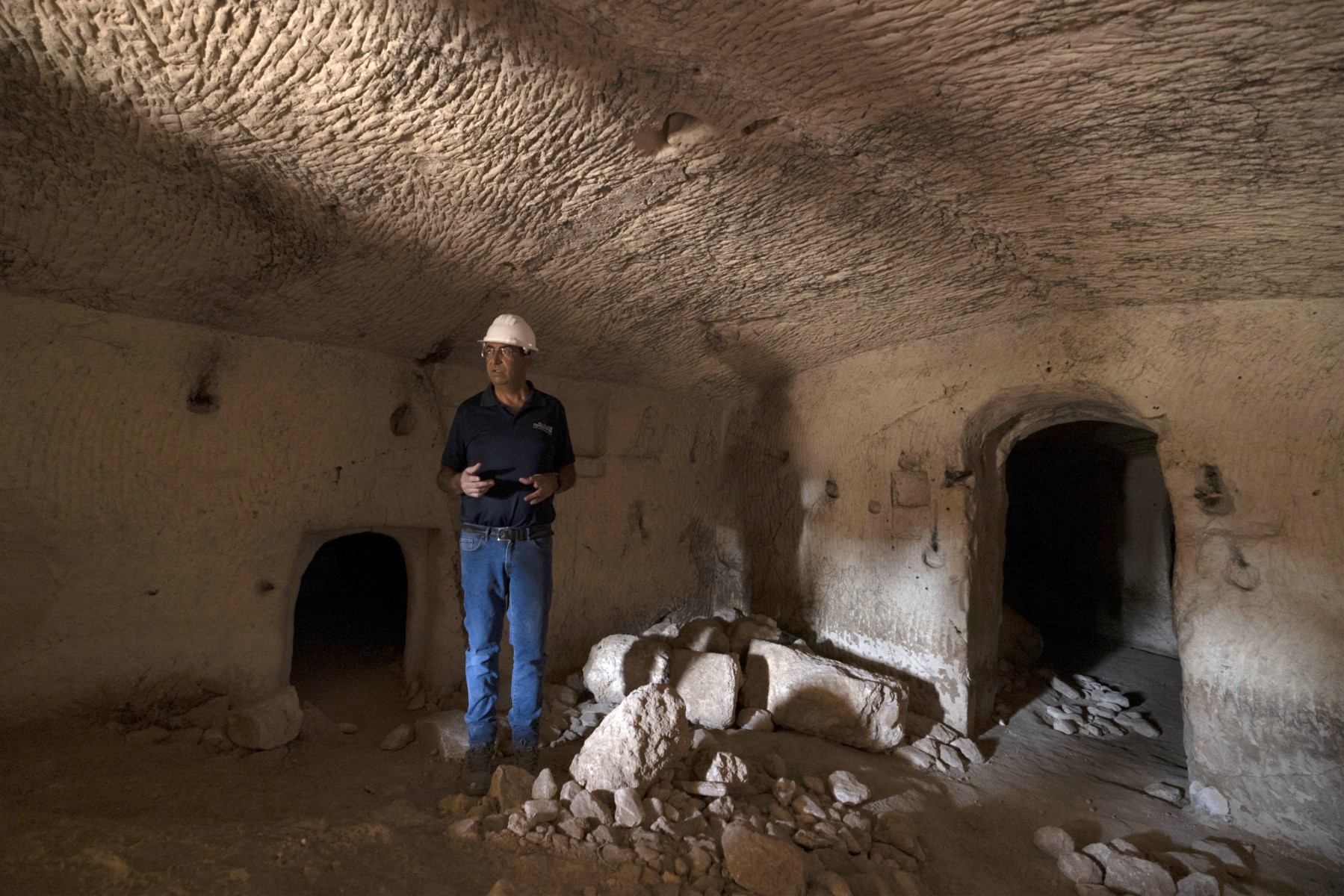 Israel revela una importante cueva funeraria de más de 2.000 años