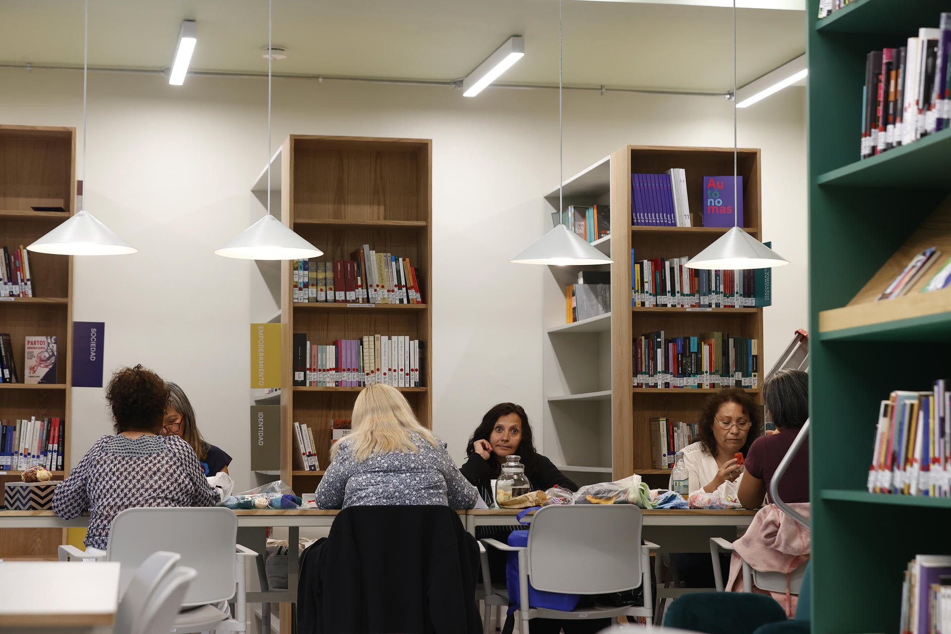 La biblioteca feminista de Chile que recupera a autoras «olvidadas»