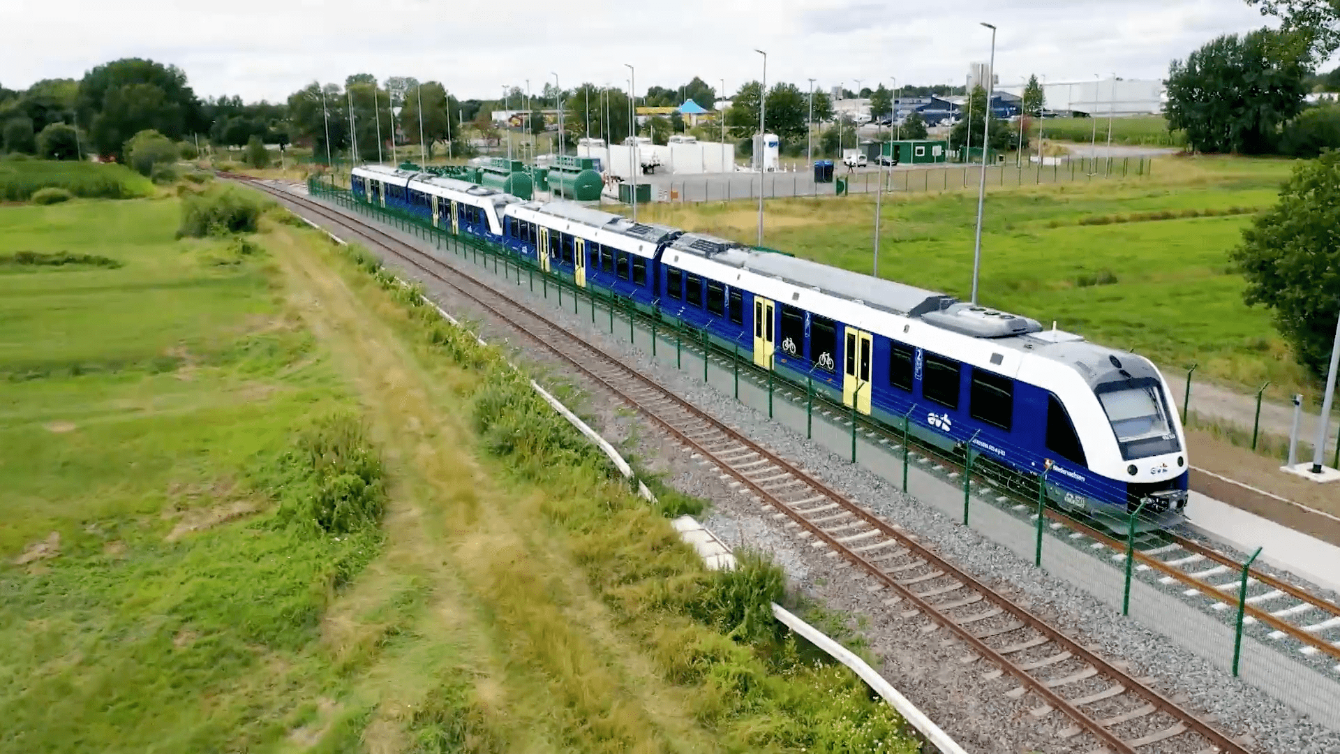 Alemania pone en circulación su primer tren impulsado por hidrógeno