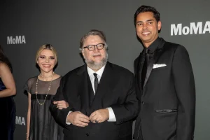 el-moma-de-nueva-york-arranca-dos-meses-de-homenaje-a-guillermo-del-toro (1)