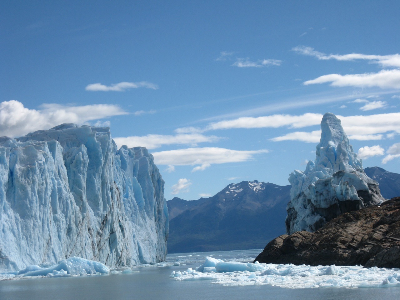 Argentina erigirá centro en temas antárticos para paliar la crisis climática