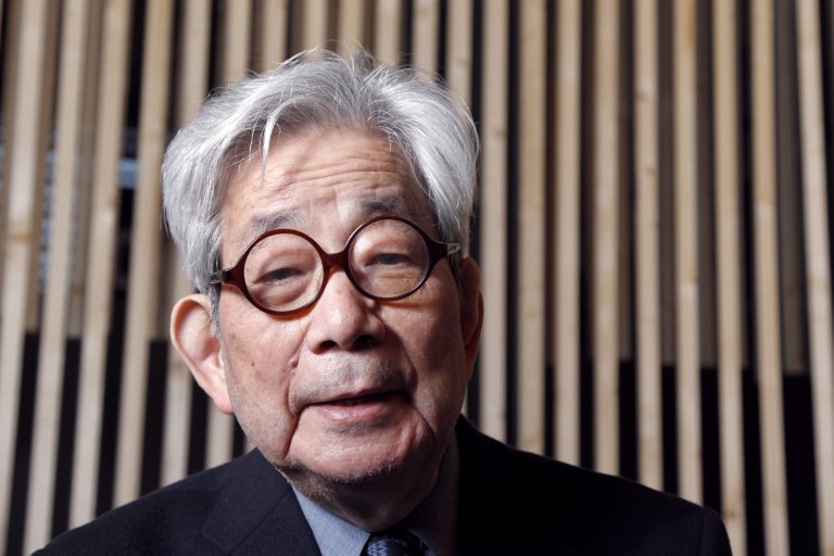 Muere el Premio Nobel de Literatura japonés Kenzaburo Oe a los 88 años