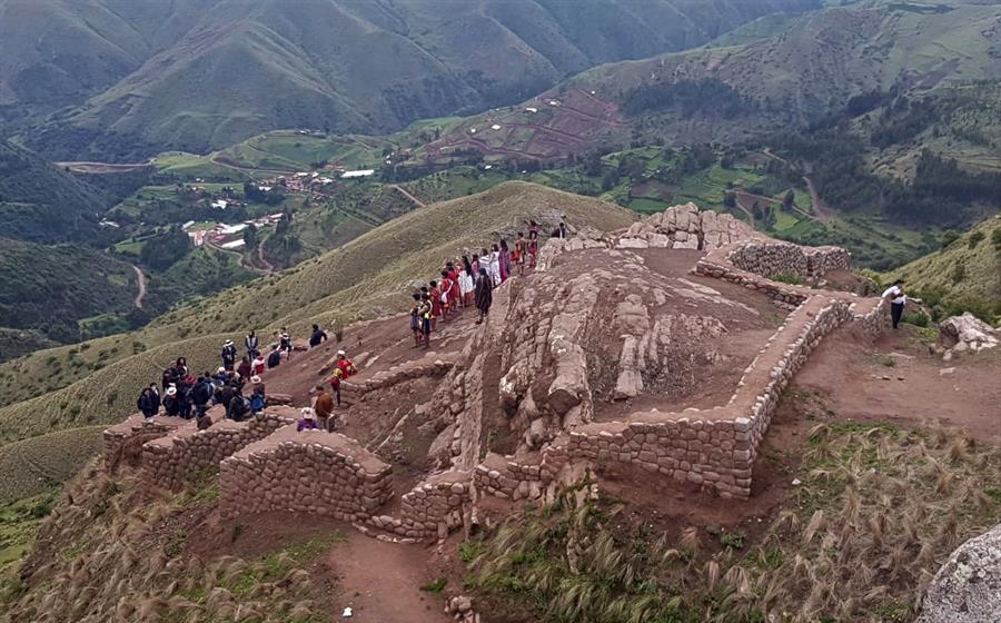 Perú habilita al público un místico camino inca