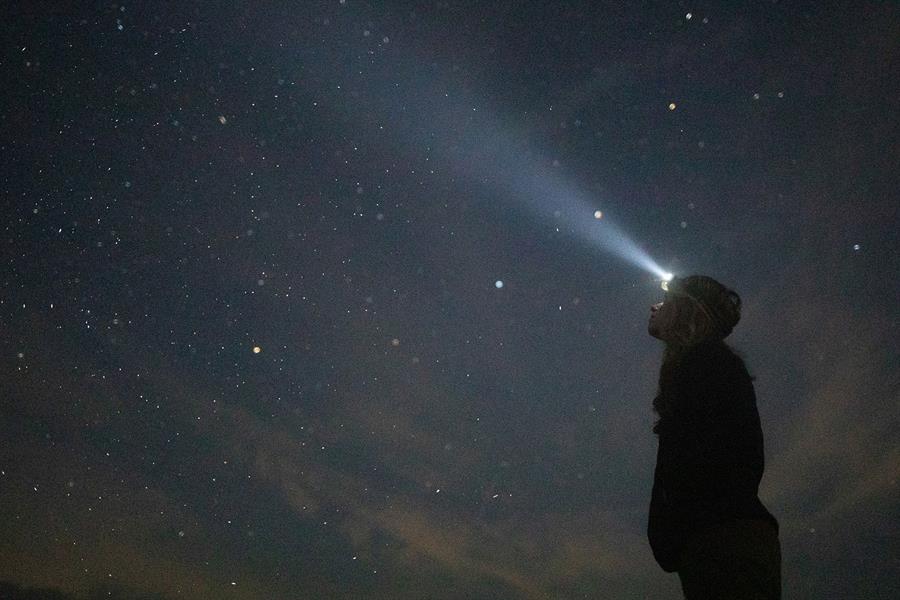 Científicos piden un pacto global que proteja la Tierra de la basura espacial