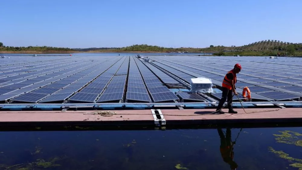 En Alqueva se encuentra el mayor parque solar flotante de Europa