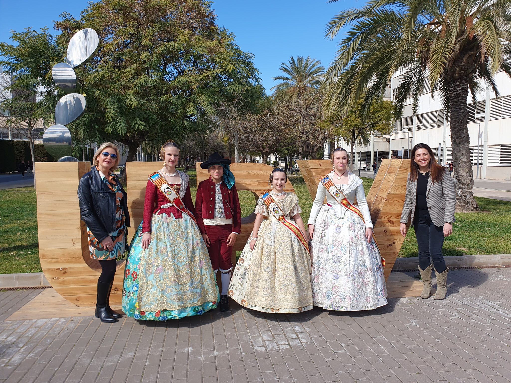 Vivir ‘Las Fallas’, una experiencia única para estudiantes de Valencia