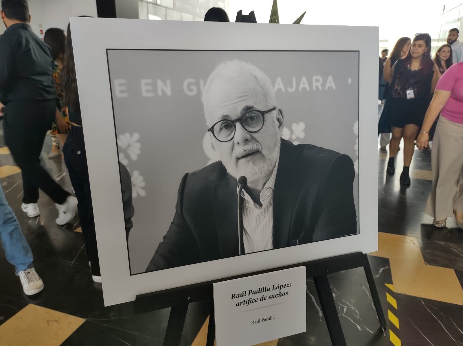 Inauguran exposición fotográfica en memoria a Raúl Padilla López