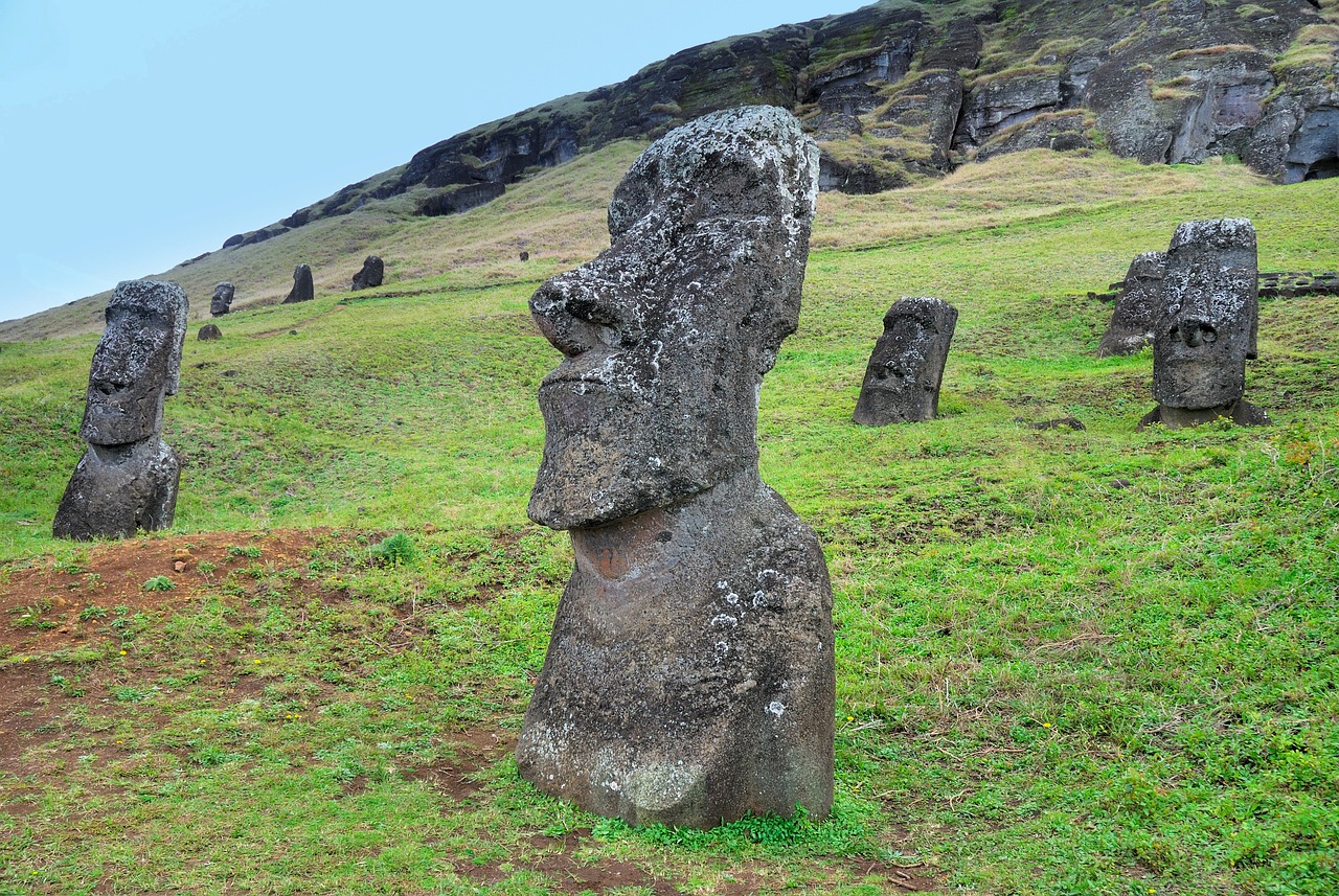 Isla de Pascua plantará miles de árboles para revertir cambio climático