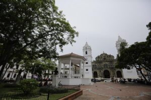 b3c42f20dc5d8cdb71faf0e73b740f46e37cf336miniw