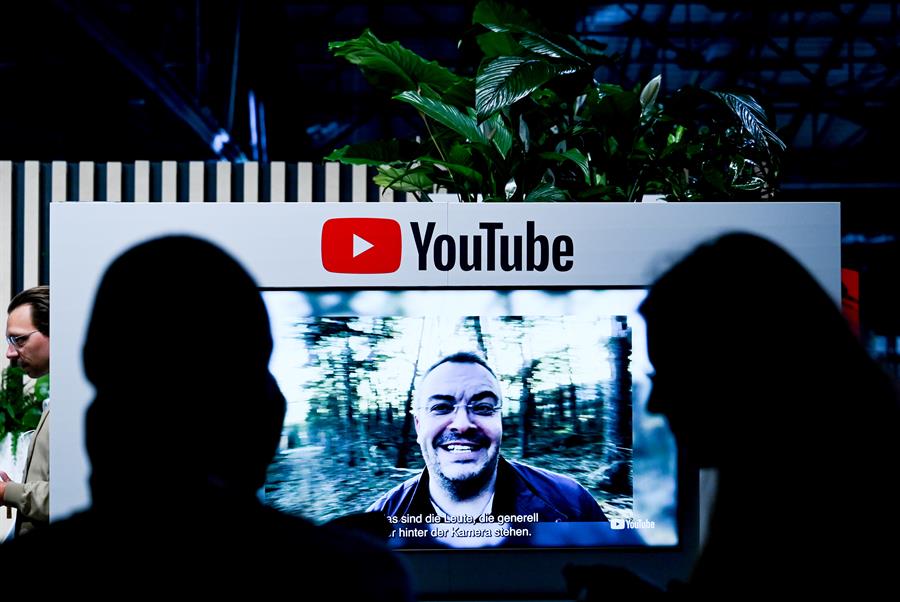 YouTube usa inteligencia artificial para resumir algunos de sus videos