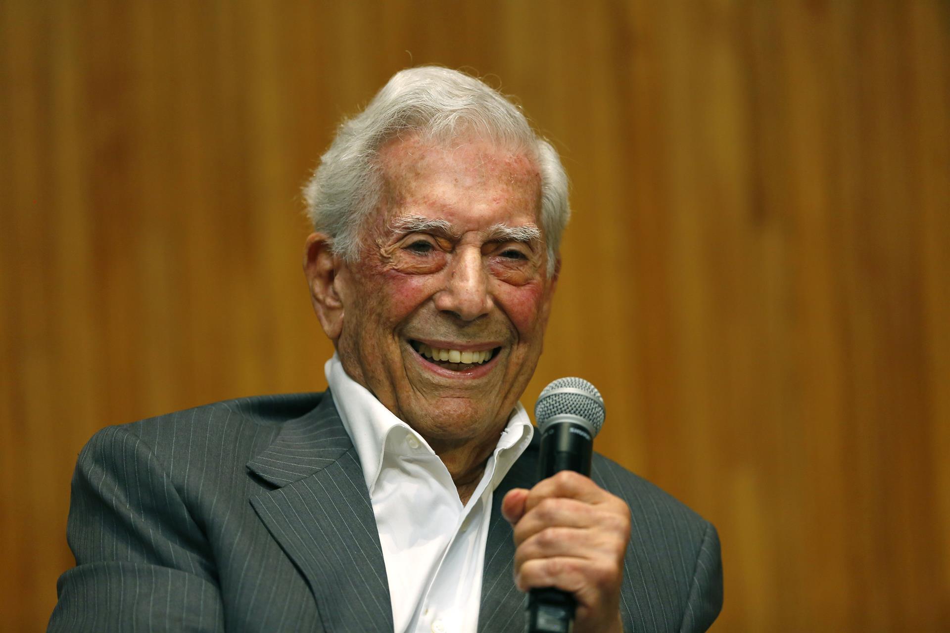 Perú declara Patrimonio Cultural de la Nación 4 obras de Mario Vargas Llosa