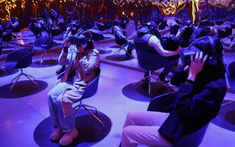 Inauguran Tokyo Node, un nuevo espacio de arte digital, IA y danza en Japón