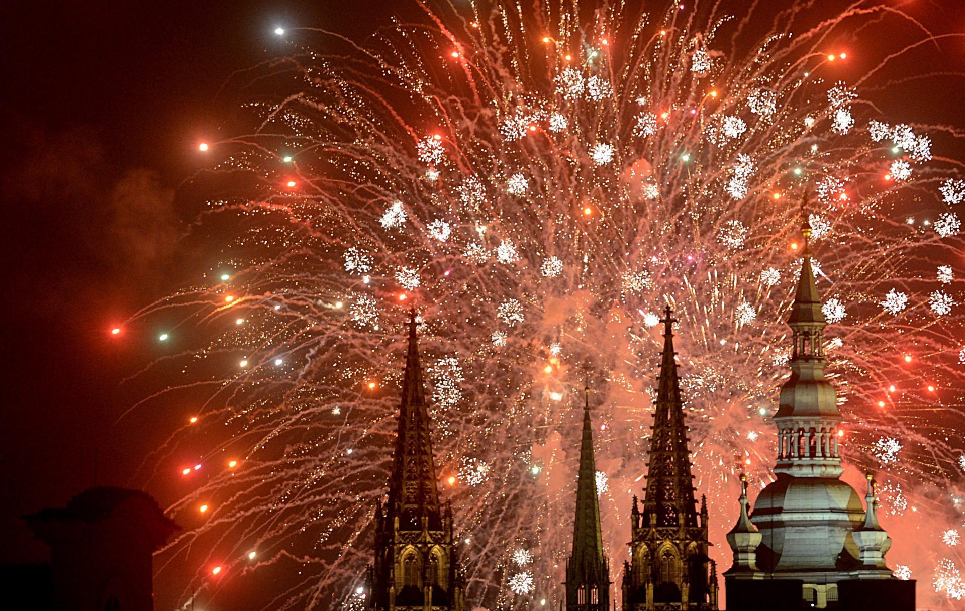 Praga renuncia a los fuegos artificiales de Nochevieja para no molestar a las aves