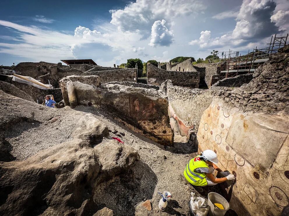 Pompeya abre al público la Regio IX con sus hallazgos: el molino o el fresco de la ‘pizza’