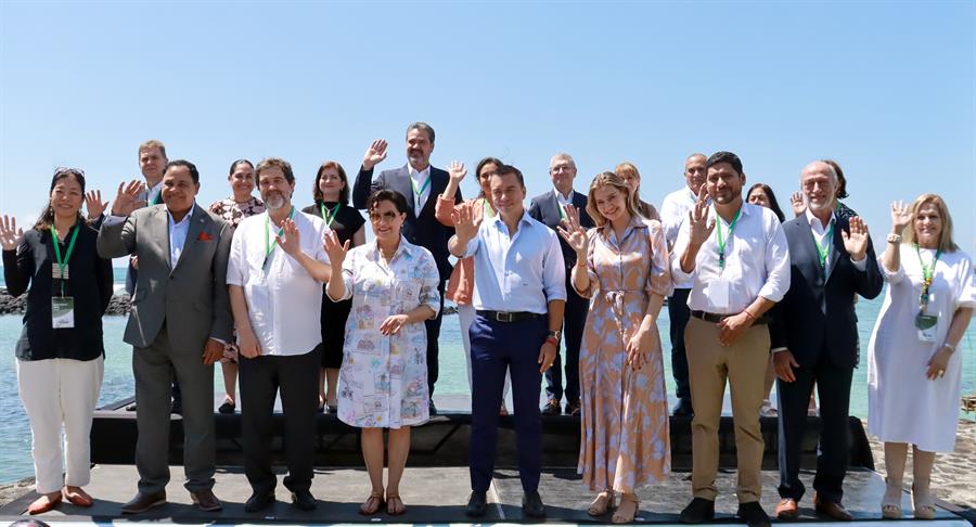 La Carta Medioambiental Iberoamericana comienza a desarrollarse en las Islas Galápagos