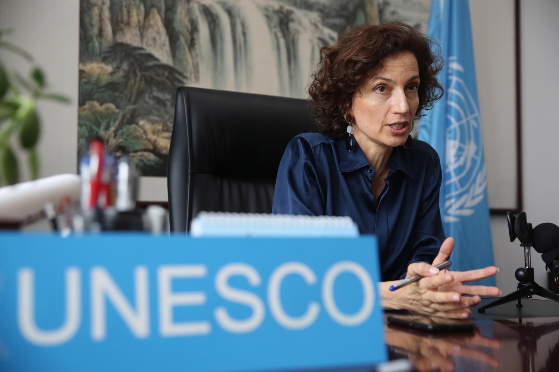 La Unesco alerta de que la IA generativa refuerza estereotipos contra las mujeres