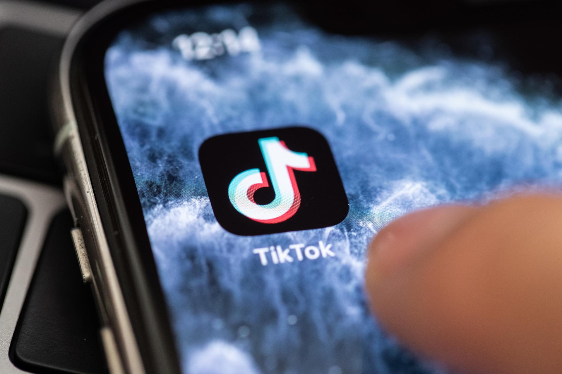 EE.UU. aprueba un proyecto de ley que prohíbe TikTok si no se desvincula de China