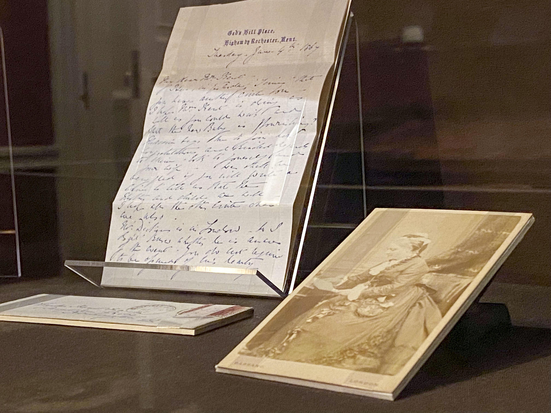 El hallazgo de cartas de Hobart dan una visión de su relación con Charles Dickens